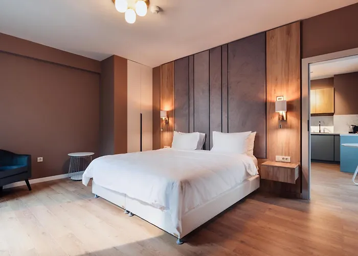 Syndicate Aparthotel 4*